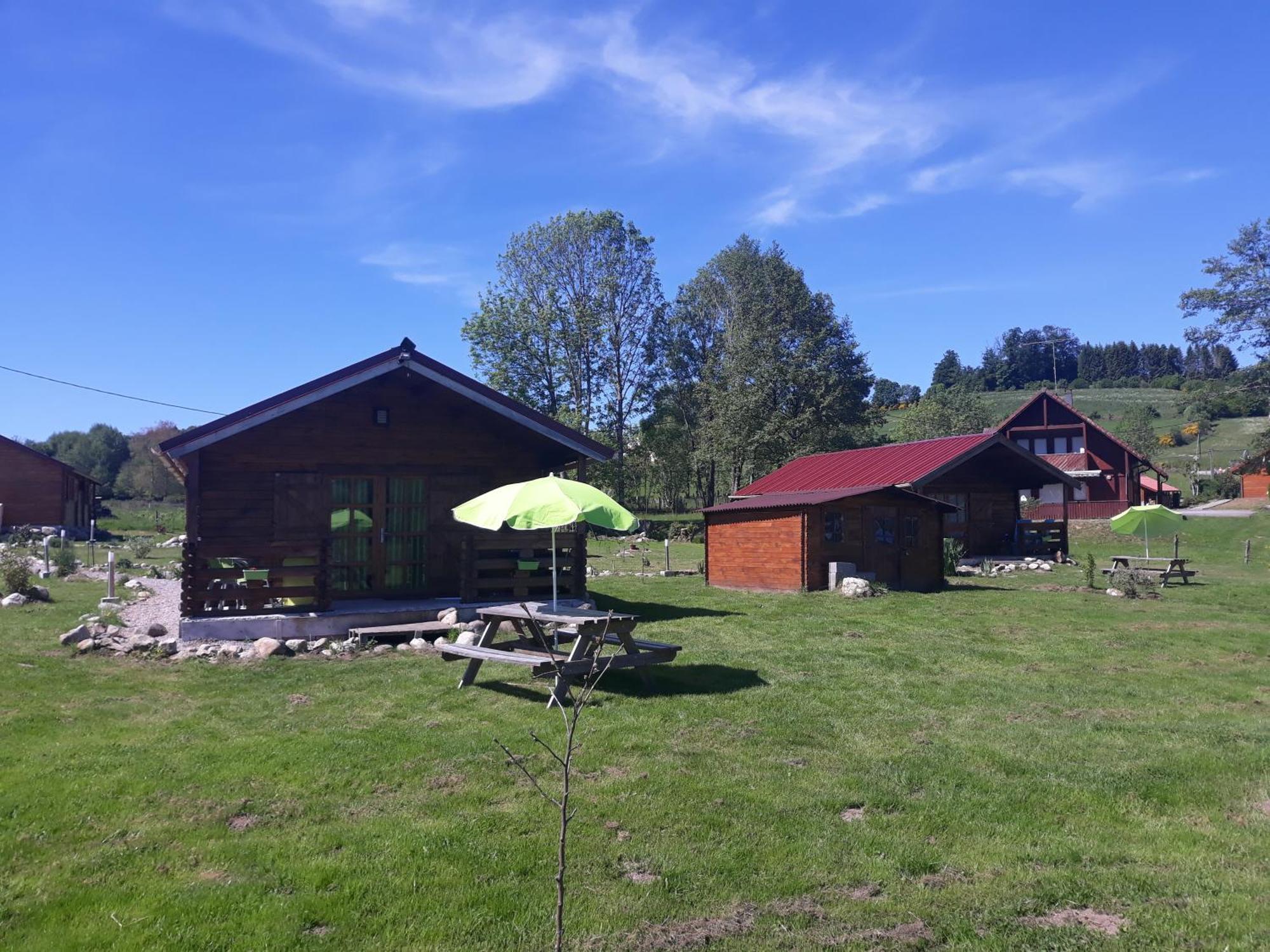 Chalets Les 5 Loups Gerbépal Esterno foto
